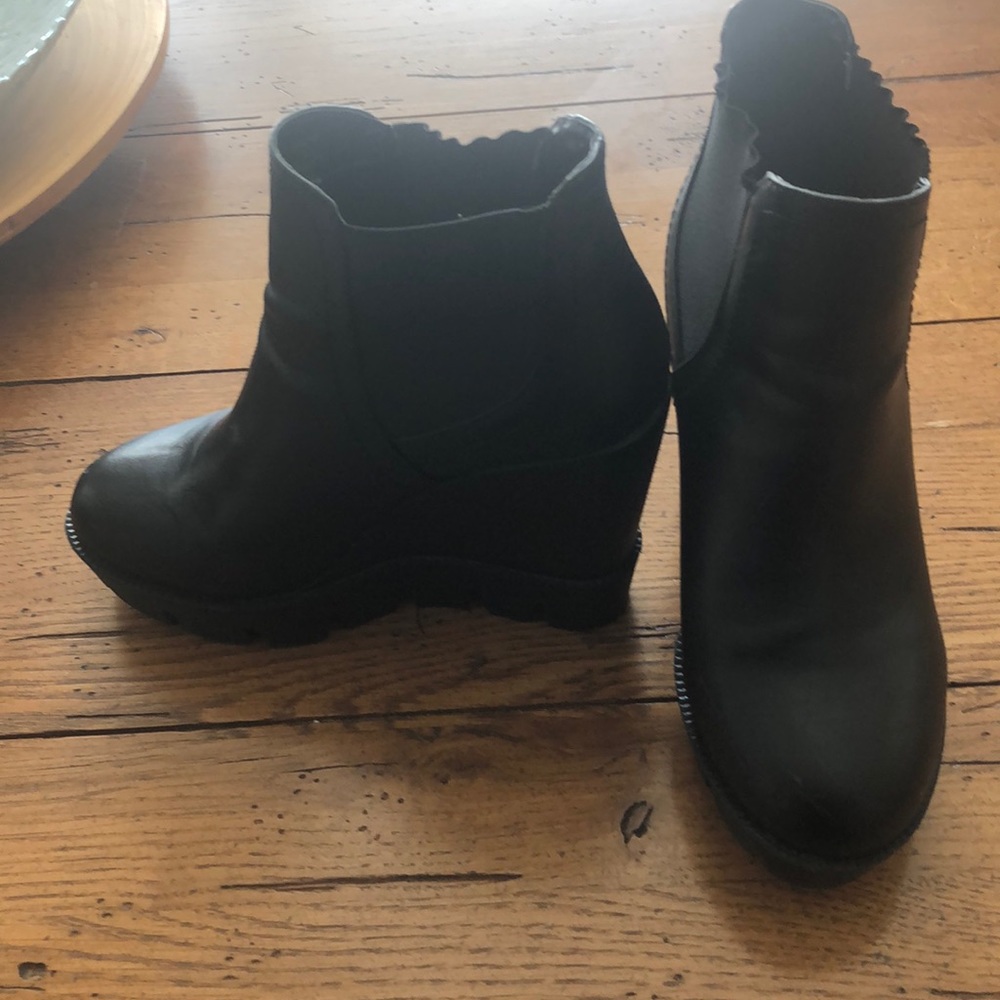 Steve Madden wedge booties